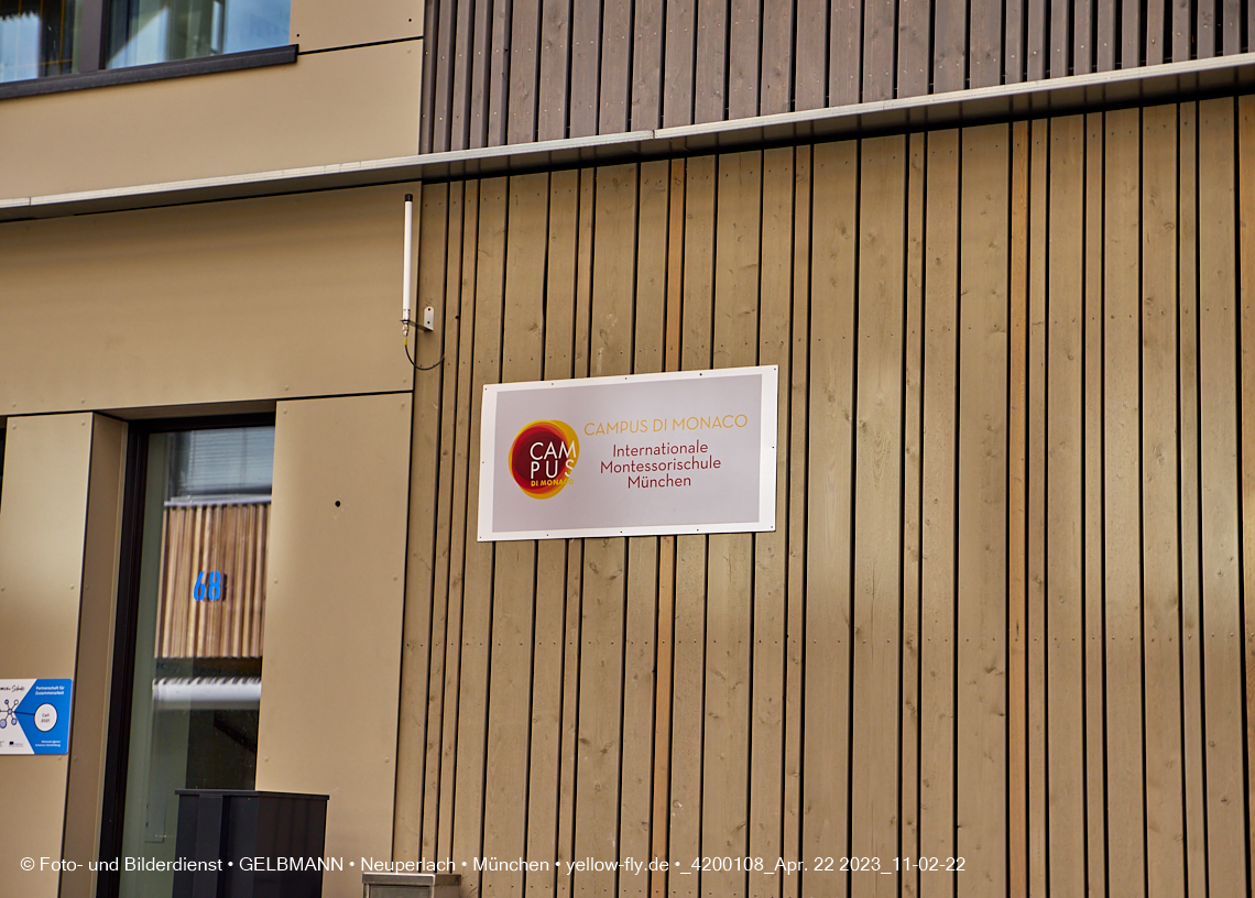 22.04.2023 - Baustelle Montessori Schule im Plettzentrum in Neuperlach